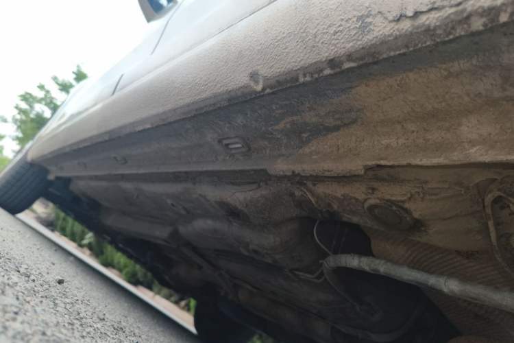 Used Volkswagen Santana 2015 1.6L Manual Fashion Edition Chassis Rear Left