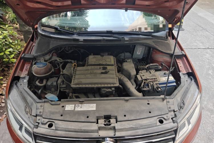 Used Volkswagen Santana 2015 Haval H6 1.6L Automatic Comfort Model Engine Bay