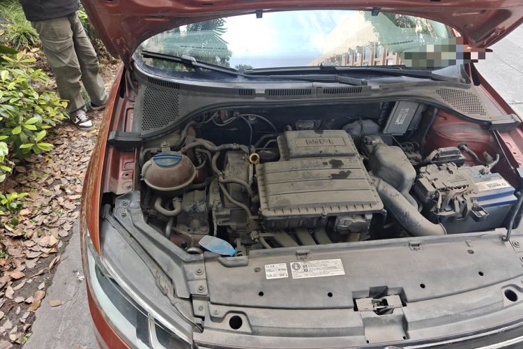 Used Volkswagen Santana 2015 Haval H6 1.6L Automatic Comfort Model Engine Bay Right