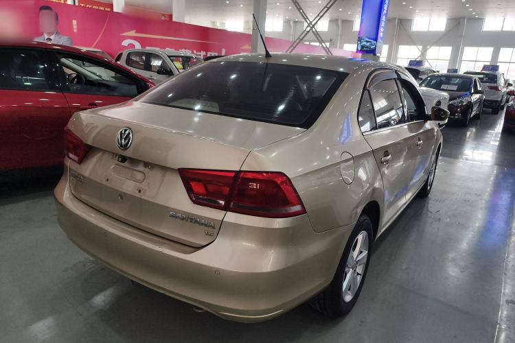 Used Volkswagen Santana 2015 1.6L Manual Comfort Edition Exterior 3