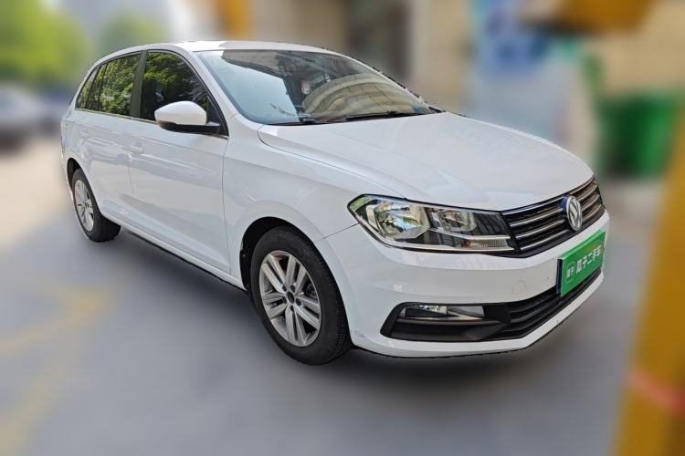 Used Volkswagen Santana 2015 HaoNa 230TSI DSG Comfort Model Front Right 45 Deg