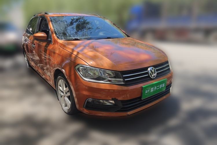 Used Volkswagen Santana 2015 Haval H6 1.6L Automatic Comfort Model Front Right 45 Deg