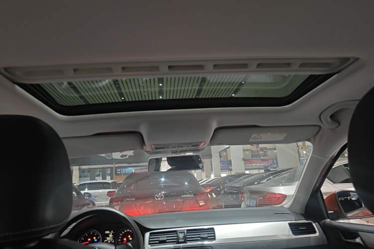 Used Volkswagen Santana 2015 Haval H6 1.6L Automatic Comfort Model Headliner