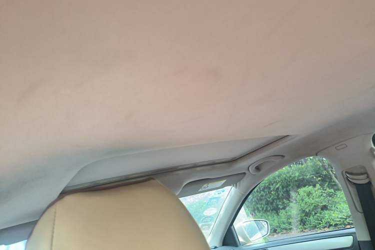 Used Volkswagen Santana 2015 1.6L Manual Comfort Edition Headliner