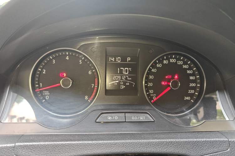 Used Volkswagen Santana 2015 Haval H6 1.6L Automatic Comfort Model Instrument Cluster