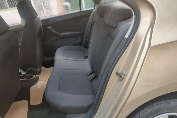 Used Volkswagen Santana 2015 1.6L Manual Fashion Edition Left Rear Seat