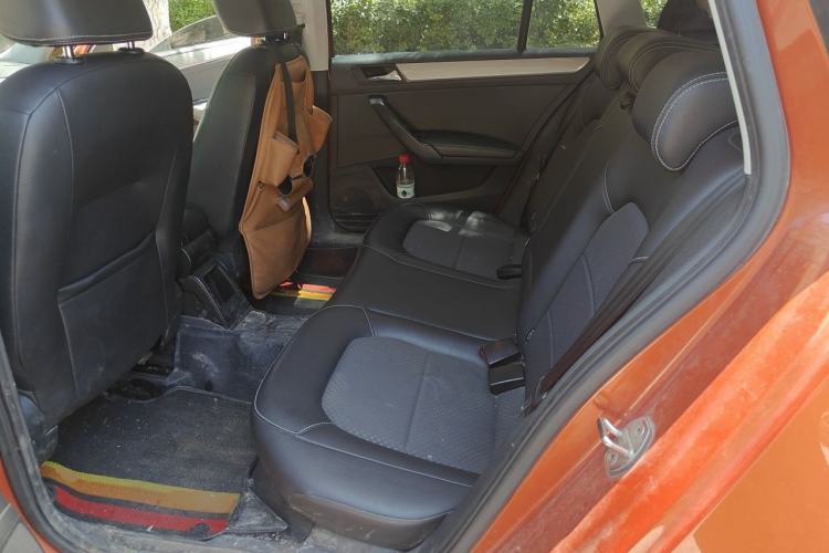 Used Volkswagen Santana 2015 Haval H6 1.6L Automatic Comfort Model Left Rear Seat