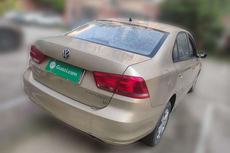 Used Volkswagen Santana 2015 1.6L Manual Fashion Edition Rear Right 45 Deg