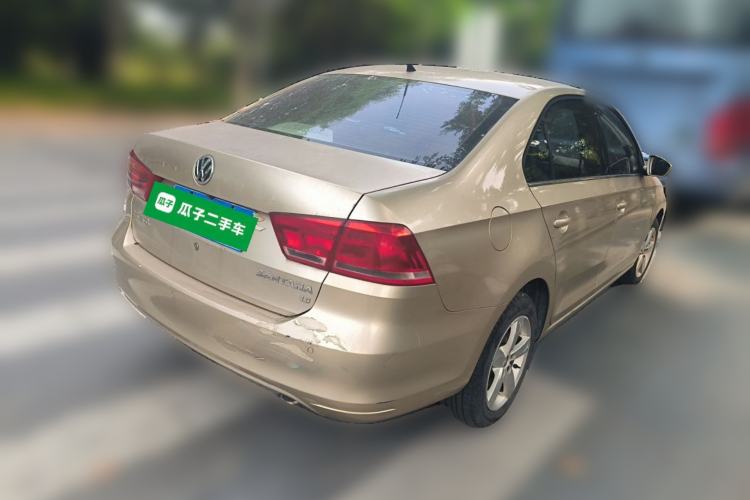 Used Volkswagen Santana 2015 1.6L Manual Comfort Edition Rear Right 45 Deg