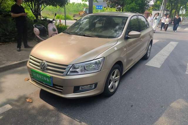 Used Volkswagen Santana 2015 1.6L Manual Comfort Edition