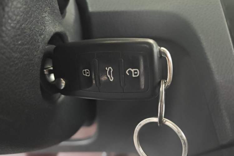 Used Volkswagen Santana 2015 Haval H6 1.6L Automatic Comfort Model Vehicle Key