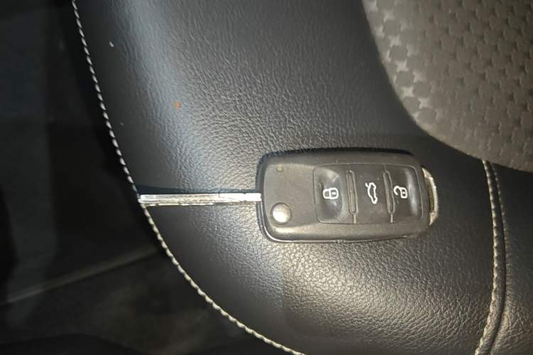Used Volkswagen Santana 2015 Haval H6 1.6L Automatic Comfort Model Vehicle Key