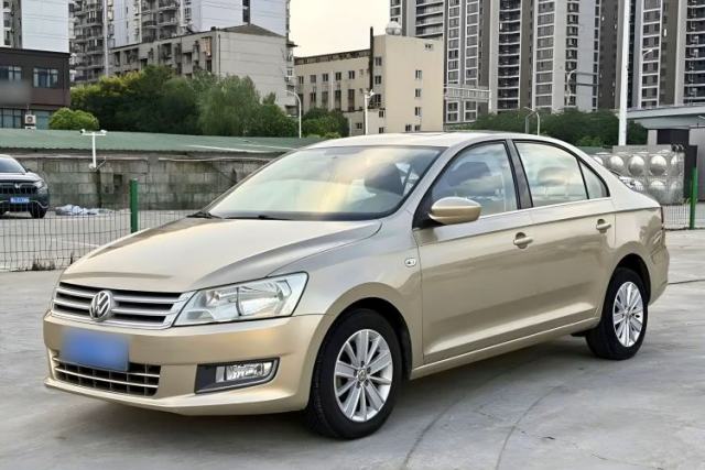 Used Volkswagen Santana 2015 1.6L Automatic Luxury Edition