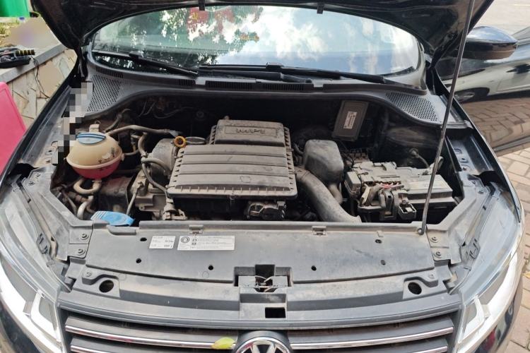 Used Volkswagen Santana 2016 1.4L Manual Fashion Edition Engine Bay