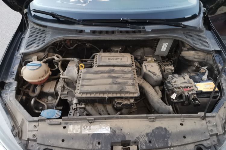 Used Volkswagen Santana 2016 1.4L Manual Fashion Edition Engine Bay
