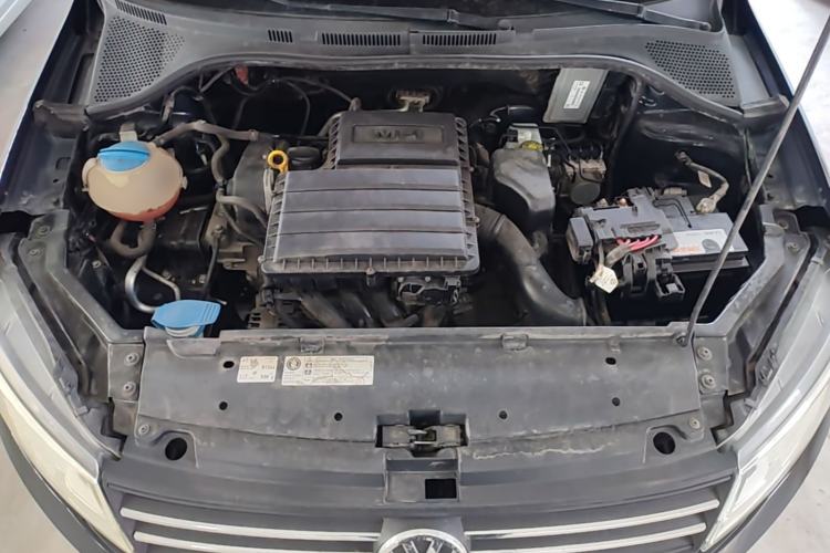 Used Volkswagen Santana 2016 1.4L Manual Fashion Edition Engine Bay