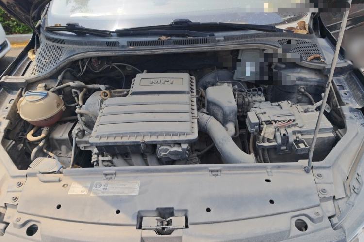 Used Volkswagen Santana 2016 1.4L Manual Fashion Edition Engine Bay