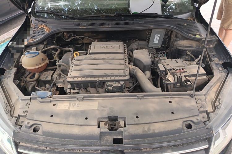 Used Volkswagen Santana 2016 1.4L Manual Fashion Edition Engine Bay