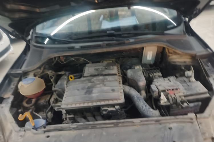 Used Volkswagen Santana 2016 1.4L Manual Fashion Edition Engine Bay