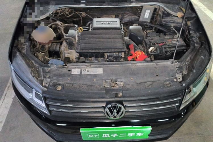Used Volkswagen Santana 2016 1.4L Manual Fashion Edition Engine Bay