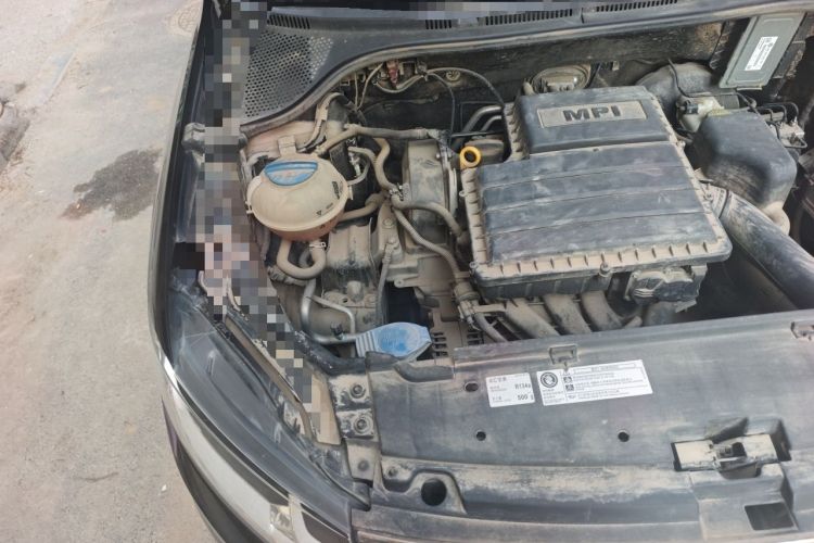 Used Volkswagen Santana 2016 1.4L Manual Fashion Edition Engine Bay Right
