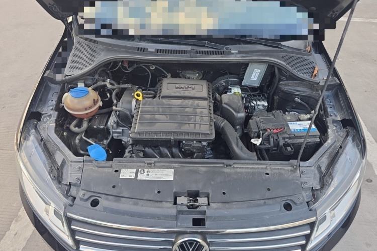 Used Volkswagen Santana 2016 1.4L Manual Fashion Edition Engine Bay