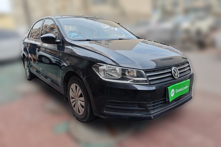 Used Volkswagen Santana 2016 1.4L Manual Fashion Edition Exterior 2