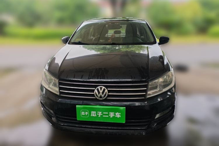 Used Volkswagen Santana 2016 1.6L Manual Comfort Edition Front