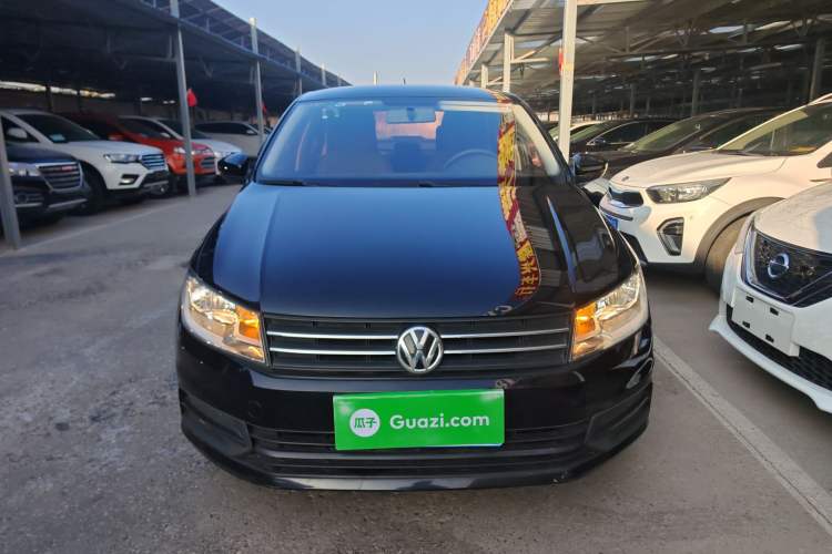 Used Volkswagen Santana 2016 1.6L Manual Fashion Edition Front