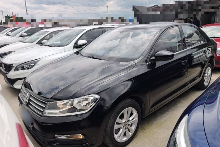 Used Volkswagen Santana 2016 1.6L Manual Comfort Edition Front