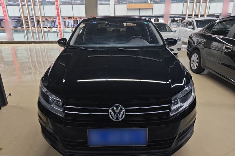 Used Volkswagen Santana 2016 1.6L Manual Fashion Edition Front