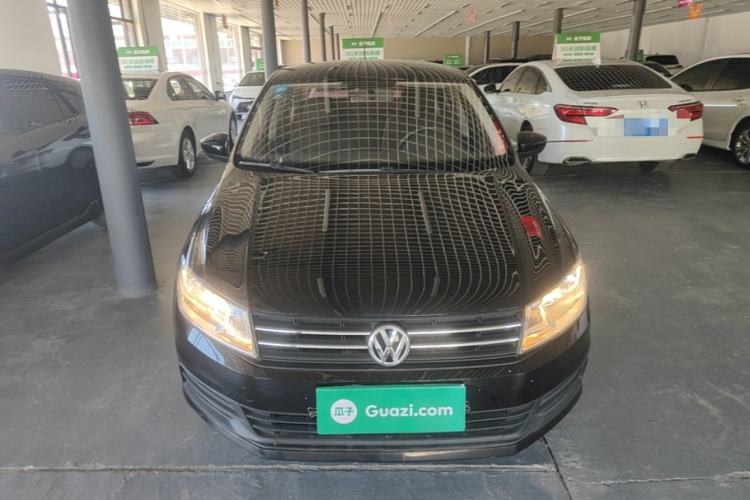 Used Volkswagen Santana 2016 1.4L Manual Fashion Edition Front