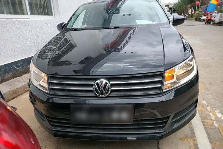 Used Volkswagen Santana 2016 1.4L Manual Fashion Edition Front