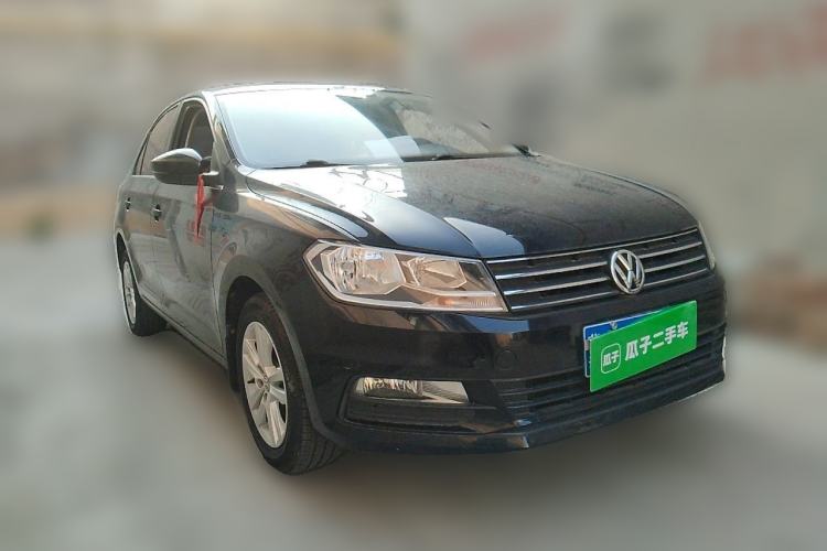 Used Volkswagen Santana 2016 1.6L Manual Comfort Edition Front Right 45 Deg