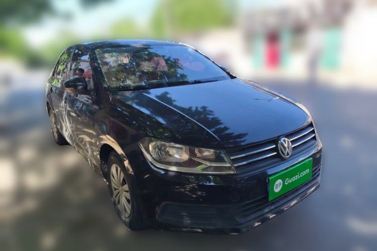 Used Volkswagen Santana 2016 1.4L Manual Fashion Edition Front Right 45 Deg