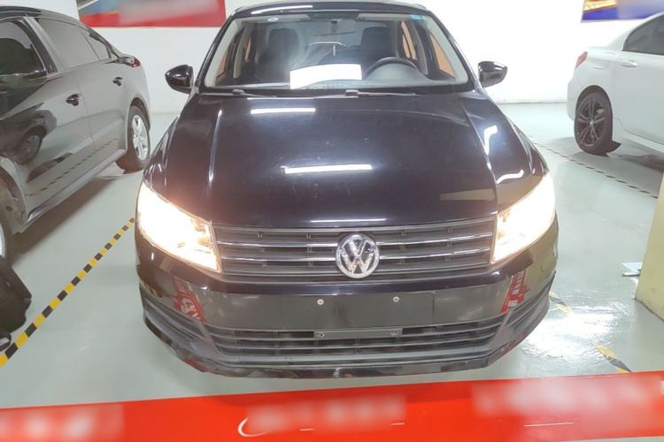 Used Volkswagen Santana 2016 1.4L Manual Fashion Edition Front