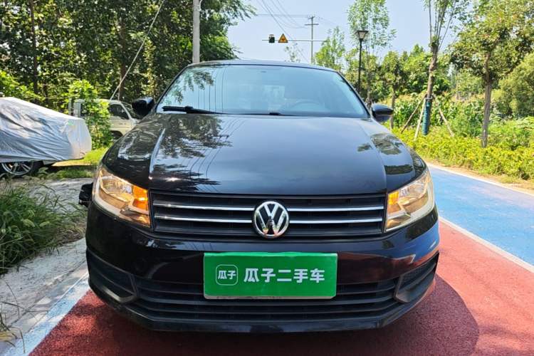 Used Volkswagen Santana 2016 1.4L Manual Fashion Edition Front