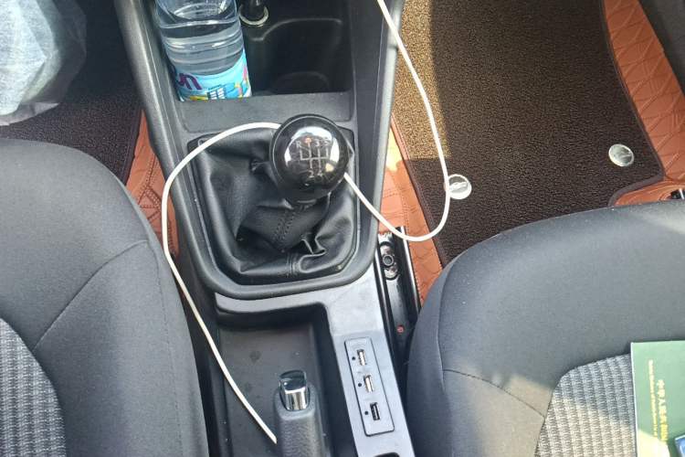 Used Volkswagen Santana 2016 1.4L Manual Fashion Edition Gear Lever