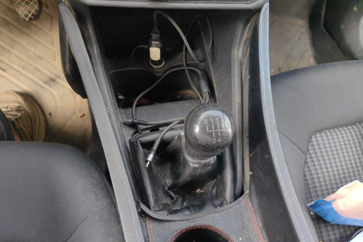 Used Volkswagen Santana 2016 1.6L Manual Fashion Edition Gear Lever
