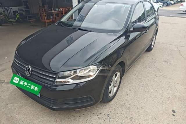 Ojetý Volkswagen Santana 2016 1.4L Manual Fashion Edition