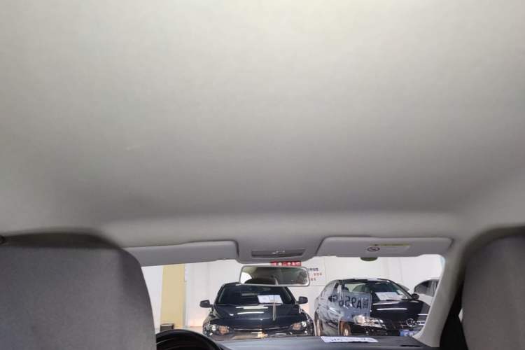 Used Volkswagen Santana 2016 1.4L Manual Fashion Edition Headliner
