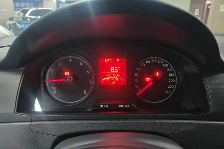 Used Volkswagen Santana 2016 1.6L Automatic Fashion Edition Instrument Cluster