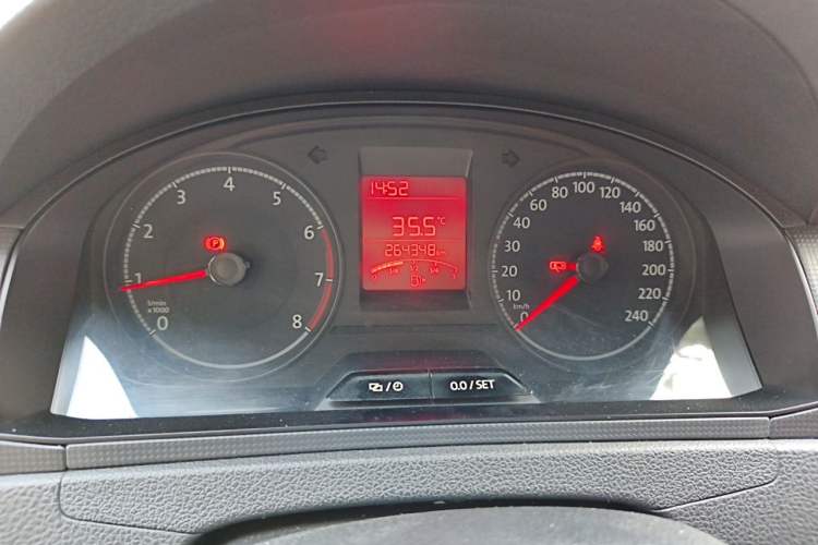 Used Volkswagen Santana 2016 1.6L Manual Fashion Edition Instrument Cluster