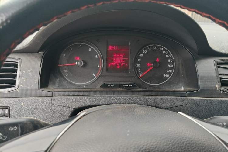 Used Volkswagen Santana 2016 1.6L Manual Fashion Edition Instrument Cluster