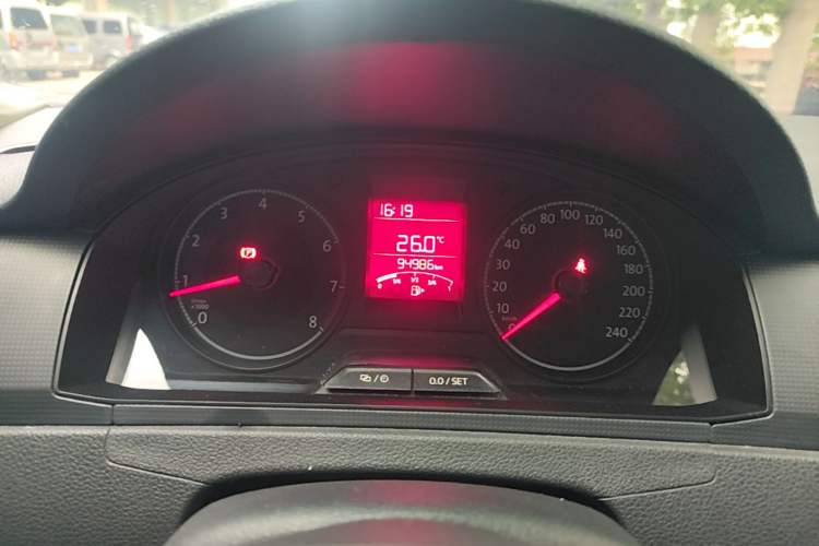 Used Volkswagen Santana 2016 1.4L Manual Fashion Edition Instrument Cluster