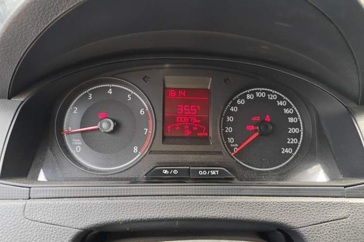 Used Volkswagen Santana 2016 1.6L Manual Fashion Edition Instrument Cluster