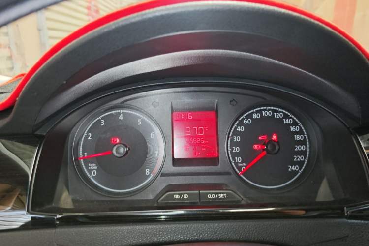 Used Volkswagen Santana 2016 1.4L Manual Fashion Edition Instrument Cluster