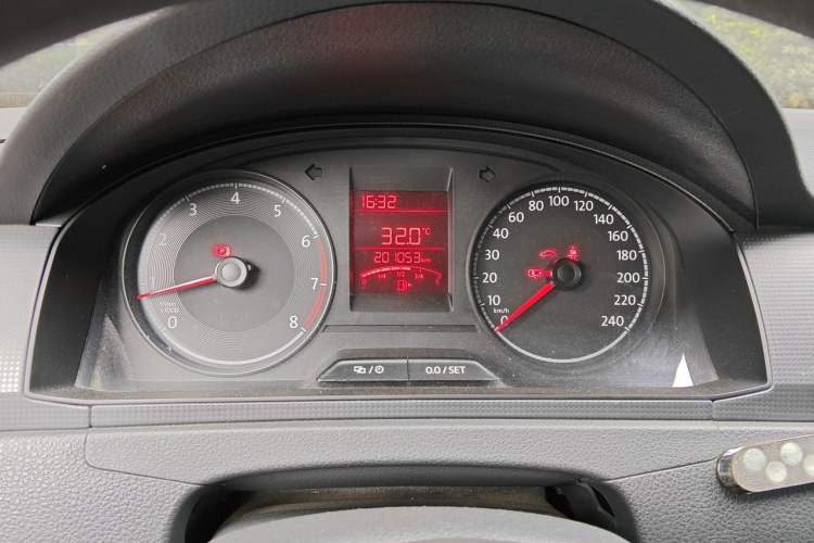 Used Volkswagen Santana 2016 1.6L Manual Fashion Edition Instrument Cluster