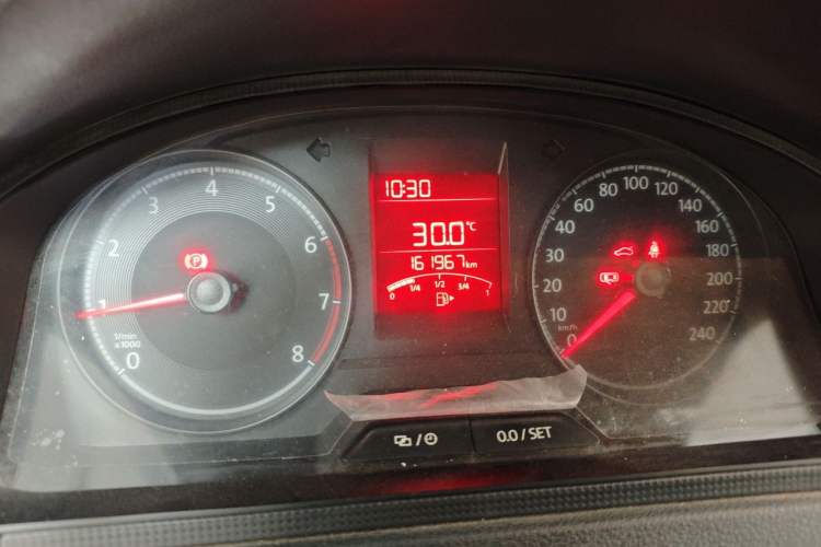 Used Volkswagen Santana 2016 1.6L Manual Fashion Edition Instrument Cluster