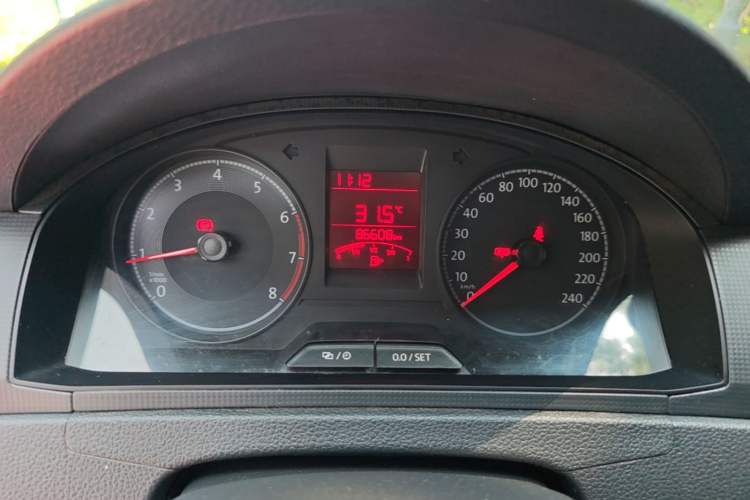 Used Volkswagen Santana 2016 1.4L Manual Fashion Edition Instrument Cluster
